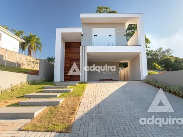 Casa com 300m² 3 quartos e 4 banheiros, à venda, no bairro Colônia Dona Luíza em Ponta Grossa