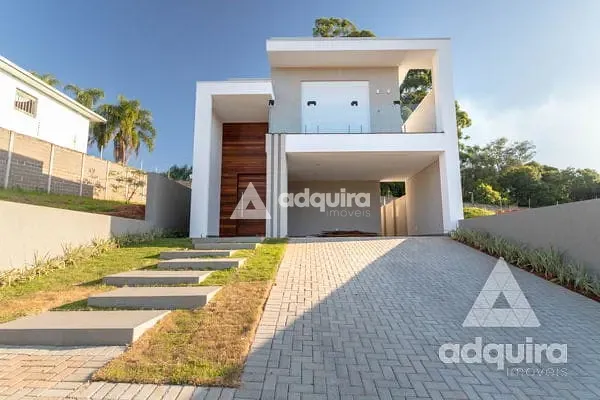 Casa, 3 quartos, 242 m² - Foto 1