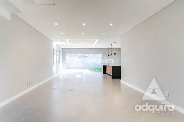 Casa, 3 quartos, 242 m² - Foto 3