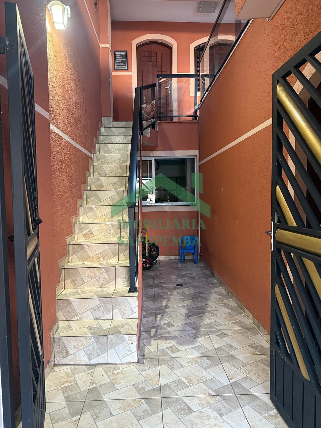 Casa, 2 quartos, 200 m² - Foto 2