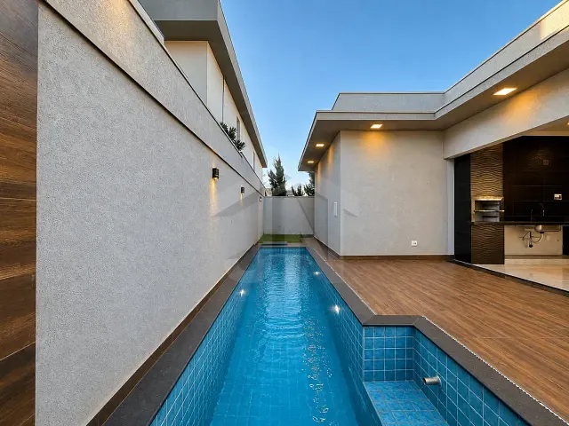 Casa com 300m² 3 quartos e 5 banheiros, à venda, no bairro Portal da Mata em Ribeirão Preto