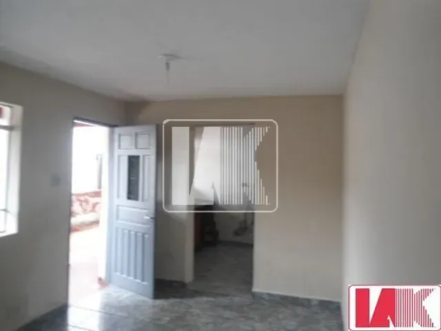 Casa com 280m² 3 quartos e 3 banheiros, à venda, no bairro Vila Palmares em Santo André