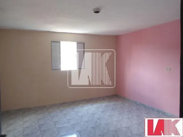 Casa com 280m² 3 quartos e 3 banheiros, à venda, no bairro Vila Palmares em Santo André