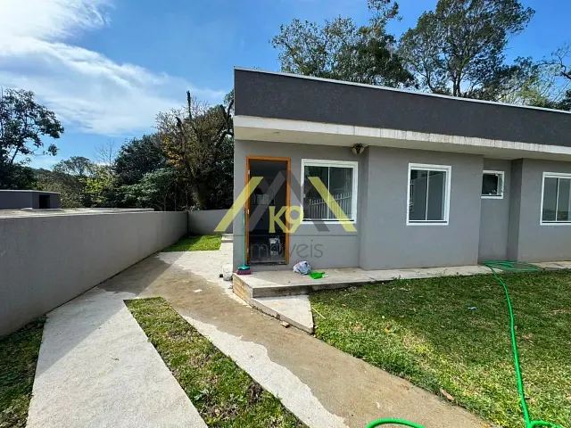 Casa com 205m² 3 quartos e 1 banheiro, à venda, no bairro Arruda em Colombo