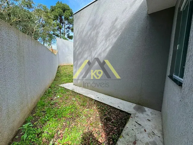 Casa com 205m² 3 quartos e 1 banheiro, à venda, no bairro Arruda em Colombo