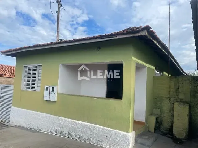 Casa com 400m², à venda, no bairro Vila Santa Rosa em Mococa