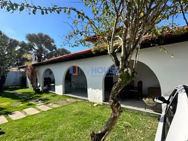 Casa 4 quartos e 4 banheiros, à venda, no bairro Jardim Atlântico em Ilhéus