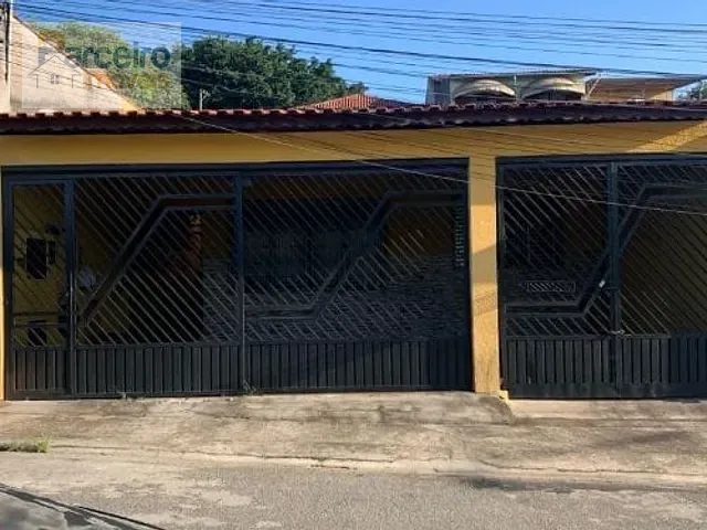 Casa com 220m² 3 quartos e 2 banheiros, à venda, no bairro Jardim Tietê em São Paulo
