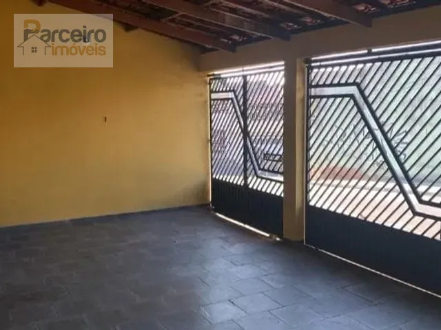 Casa com 220m² 3 quartos e 2 banheiros, à venda, no bairro Jardim Tietê em São Paulo