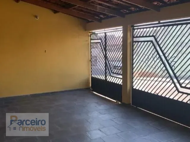 Casa com 220m² 3 quartos e 2 banheiros, à venda, no bairro Jardim Tietê em São Paulo
