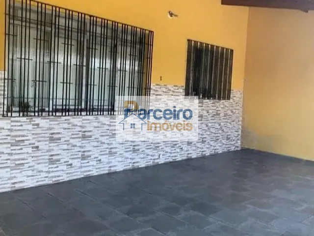 Casa com 220m² 3 quartos e 2 banheiros, à venda, no bairro Jardim Tietê em São Paulo