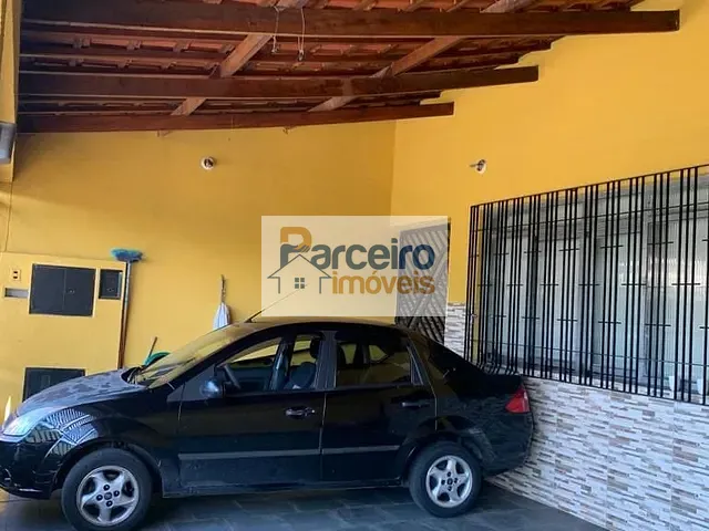 Casa com 220m² 3 quartos e 2 banheiros, à venda, no bairro Jardim Tietê em São Paulo