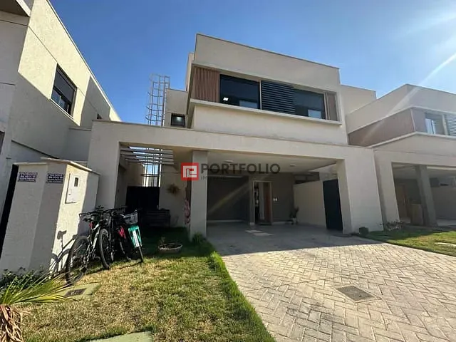 Casa com 201m² 3 quartos e 4 banheiros, à venda, no bairro Jardins Marselha em Aparecida de Goiânia