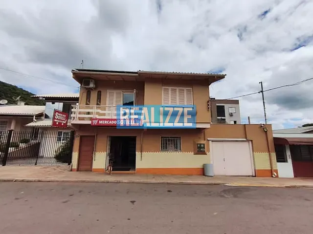 Casa com 413m² 4 quartos e 2 banheiros, à venda, no bairro Santa Isabel em Marau