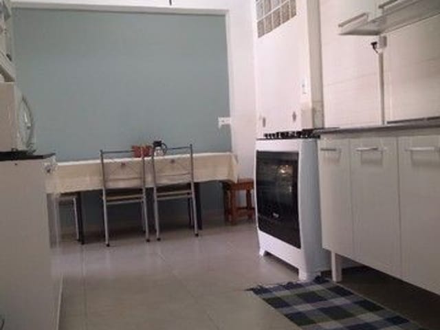 Foto do Casa - Casa com 3 dormitórios à venda por R$ 307.000,00 - Eugênio de Mello - São José dos Campos/SP | RUSSI IMÓVEIS