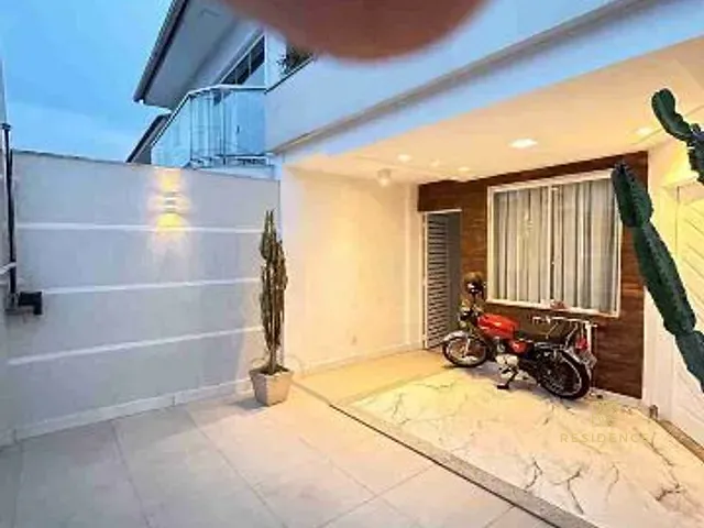 Casa 3 quartos e 4 banheiros, à venda, no bairro Santa Rosa  em Barra Mansa