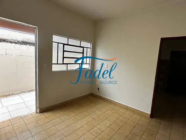 Casa 2 quartos e 1 banheiro, para alugar, no bairro Jardim Dulce Maria em Conchal