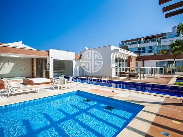 Casa 5 quartos e 5 banheiros, à venda, no bairro Recreio dos Bandeirantes em Rio de Janeiro
