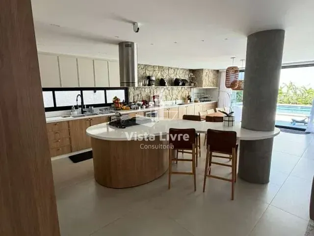 Casa com 340m² 4 quartos e 5 banheiros, à venda, no bairro Alphaville em Santana de Parnaíba