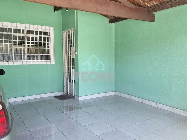 Casa com 250m² 3 quartos e 2 banheiros, à venda, no bairro São Gonçalo em Taubaté