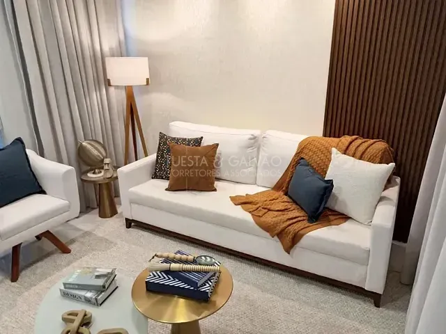 Casa com 226m² 3 quartos e 3 banheiros, à venda, no bairro Orleans em Curitiba