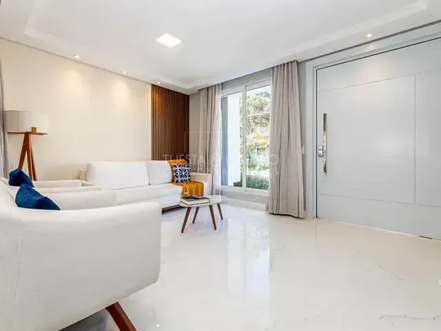 Casa com 226m² 3 quartos e 3 banheiros, à venda, no bairro Orleans em Curitiba
