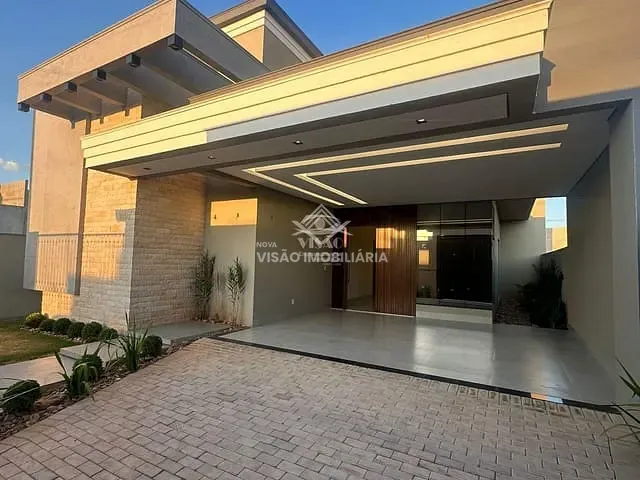 Casa com 360m², à venda, no bairro Residencial Paris em Sinop