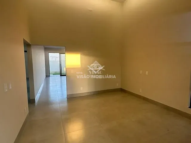 Casa com 360m², à venda, no bairro Residencial Paris em Sinop