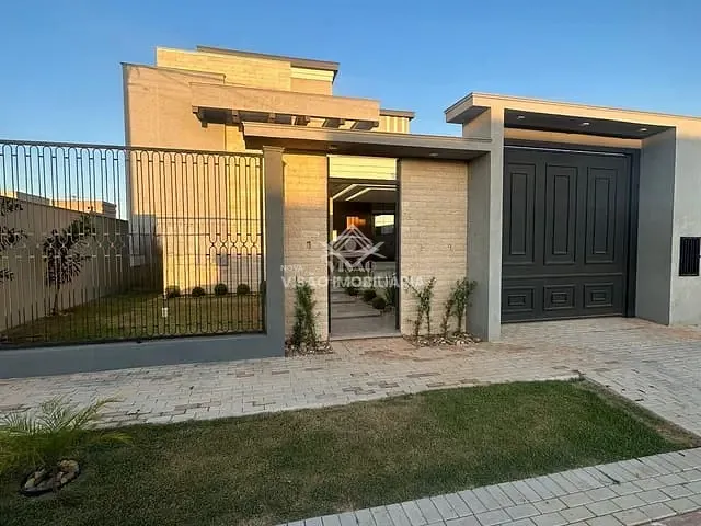 Casa com 360m², à venda, no bairro Residencial Paris em Sinop