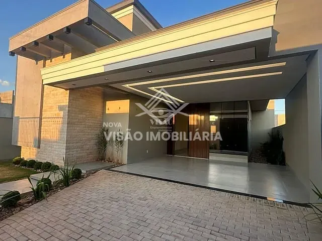 Casa com 360m², à venda, no bairro Residencial Paris em Sinop