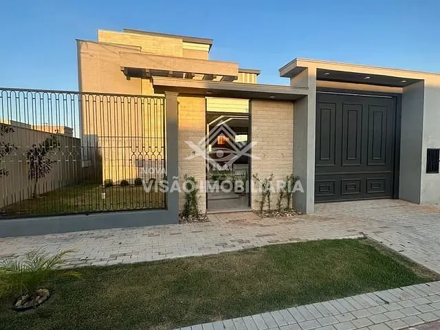 Casa com 360m², à venda, no bairro Residencial Paris em Sinop