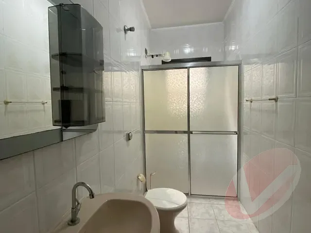 Sobrado com 127m² 3 quartos e 3 banheiros, à venda, no bairro Boqueirão em Praia Grande