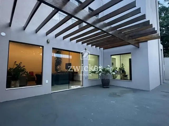 Casa com 280m² 3 quartos e 3 banheiros, à venda, no bairro Jardim Márcia II em Agudos