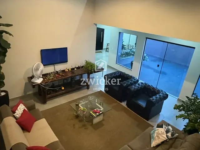 Casa com 280m² 3 quartos e 3 banheiros, à venda, no bairro Jardim Márcia II em Agudos