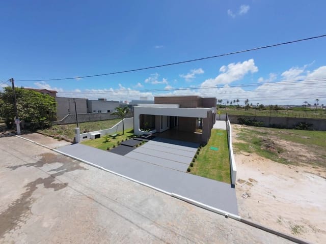 Casa com 450m² 3 quartos e 3 banheiros, à venda, no bairro Zona de Expansão em Aracaju