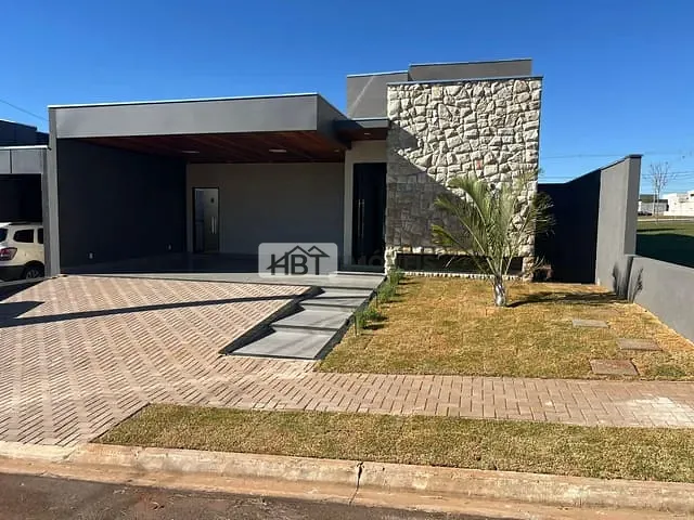Casa com 402m² 3 quartos e 4 banheiros, à venda, no bairro Piratininga em Piratininga