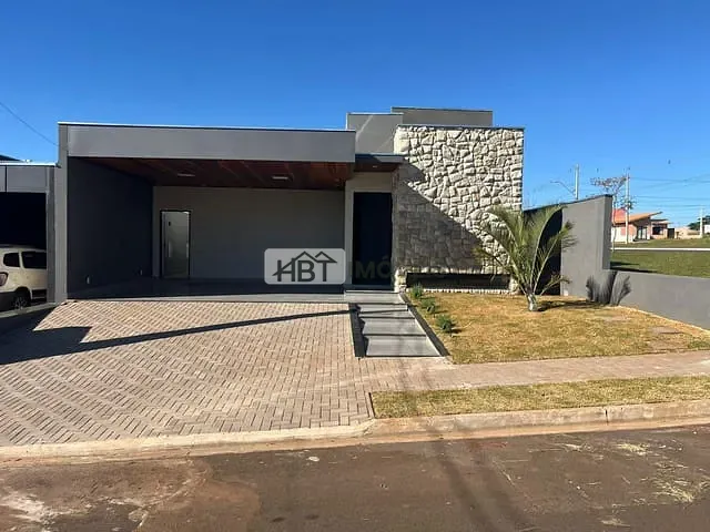 Casa com 402m² 3 quartos e 4 banheiros, à venda, no bairro Piratininga em Piratininga