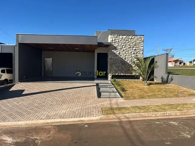 Casa com 402m² 3 quartos e 4 banheiros, à venda, no bairro Piratininga em Piratininga