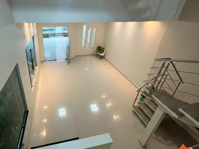 Casa com 250m² 3 quartos e 4 banheiros, à venda, no bairro Pedreira em Belem