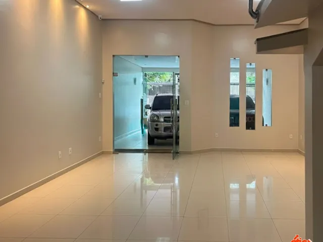 Casa com 250m² 3 quartos e 4 banheiros, à venda, no bairro Pedreira em Belem