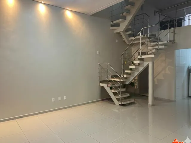 Casa com 250m² 3 quartos e 4 banheiros, à venda, no bairro Pedreira em Belem