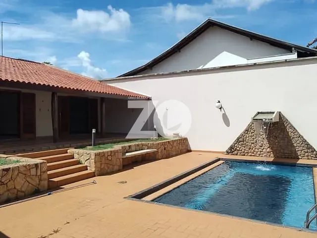 Casa com 400m² 2 quartos e 3 banheiros, à venda, no bairro Jardim Estoril em Bauru