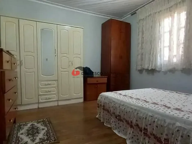 Casa com 135m² 3 quartos e 1 banheiro, à venda, no bairro Santa Maria em São Caetano do Sul