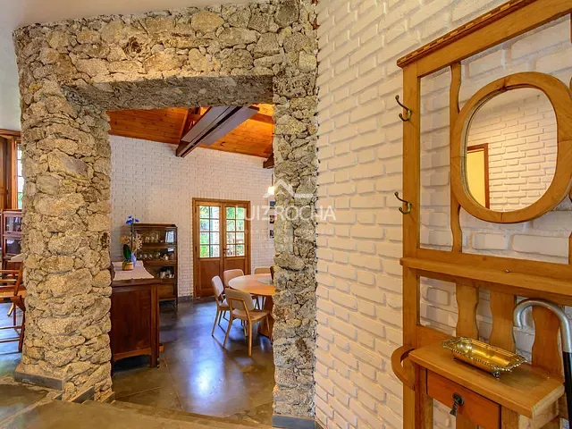 Casa com 1492m² 4 quartos e 7 banheiros, à venda, no bairro Chácara São João em Carapicuíba