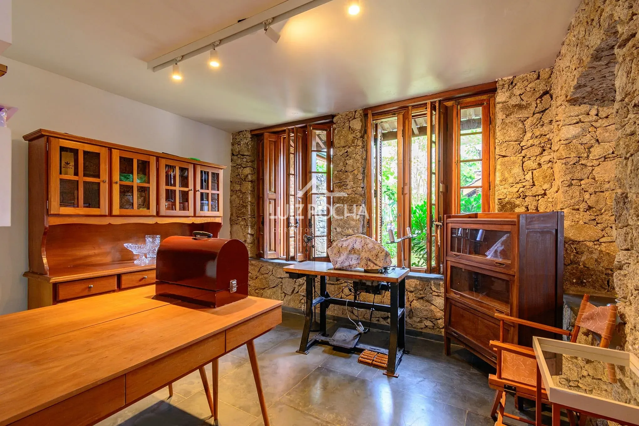 Casa, 4 quartos, 390 m² - Foto 19