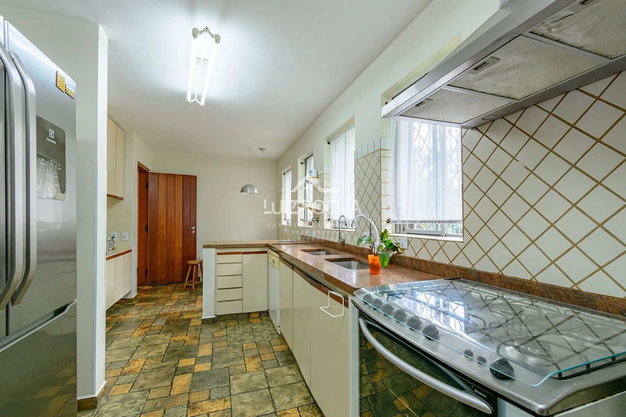 Casa, 4 quartos, 390 m² - Foto 26