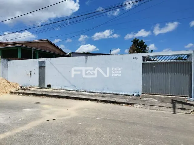 Casa com 704m², à venda, no bairro Parque Verde em Camaçari