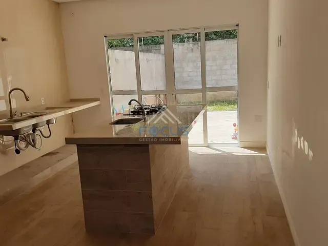 Casa com 225m² 3 quartos e 2 banheiros, à venda, no bairro Gramadão em Jundiaí
