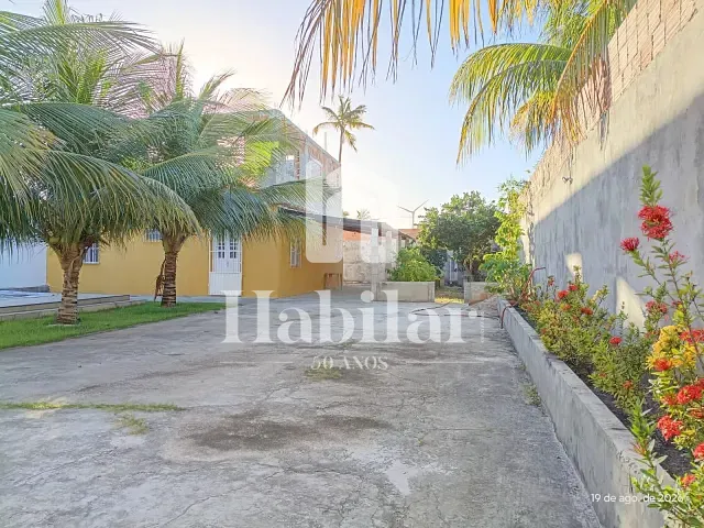 Casa com 300m² 2 quartos e 1 banheiro, à venda, no bairro Praia do Porto em Barra dos Coqueiros