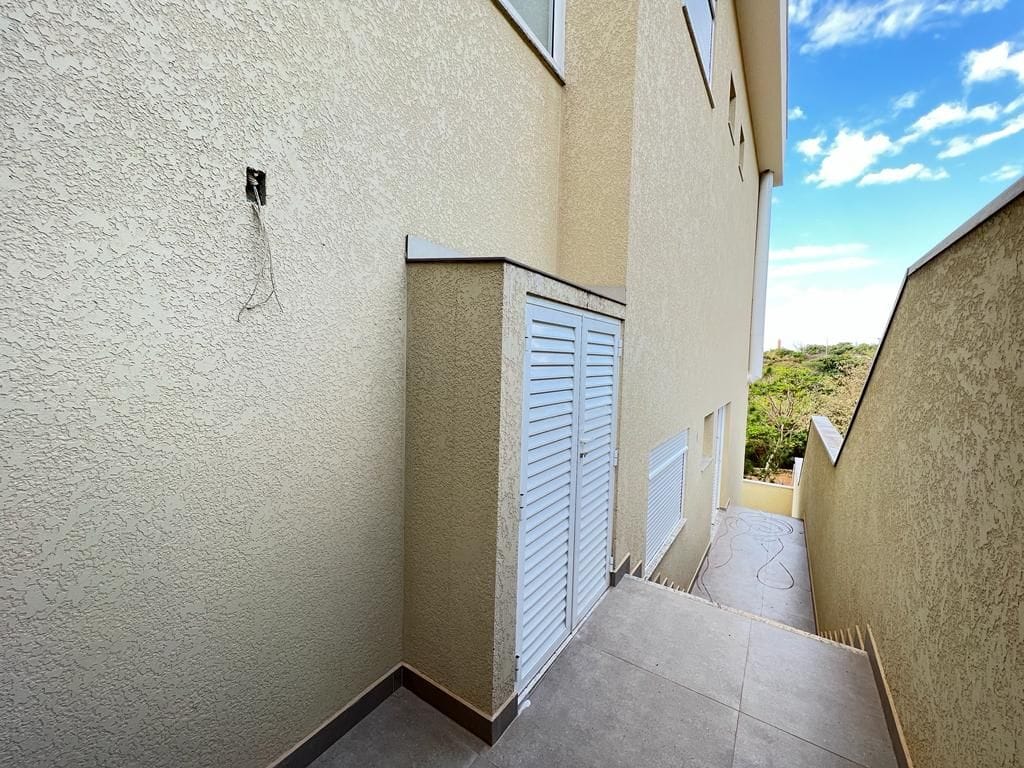 Casa, 4 quartos, 300 m² - Foto 31